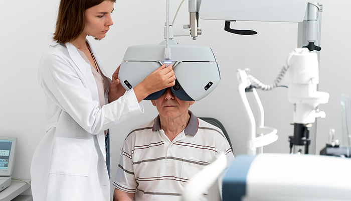Cataract surgery types and procedures